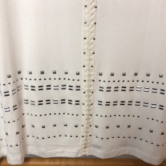 CJ Banks Metallic Embellished Off White Top 1X - Picture 3 of 6